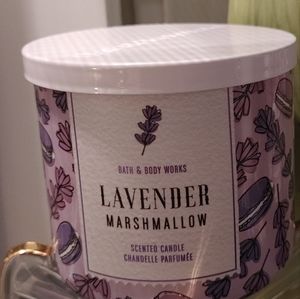 BATH & BODY WORKS 3 WICK CANDLE LAVENDER MARSHMALLOW: LIMITED EDITION
